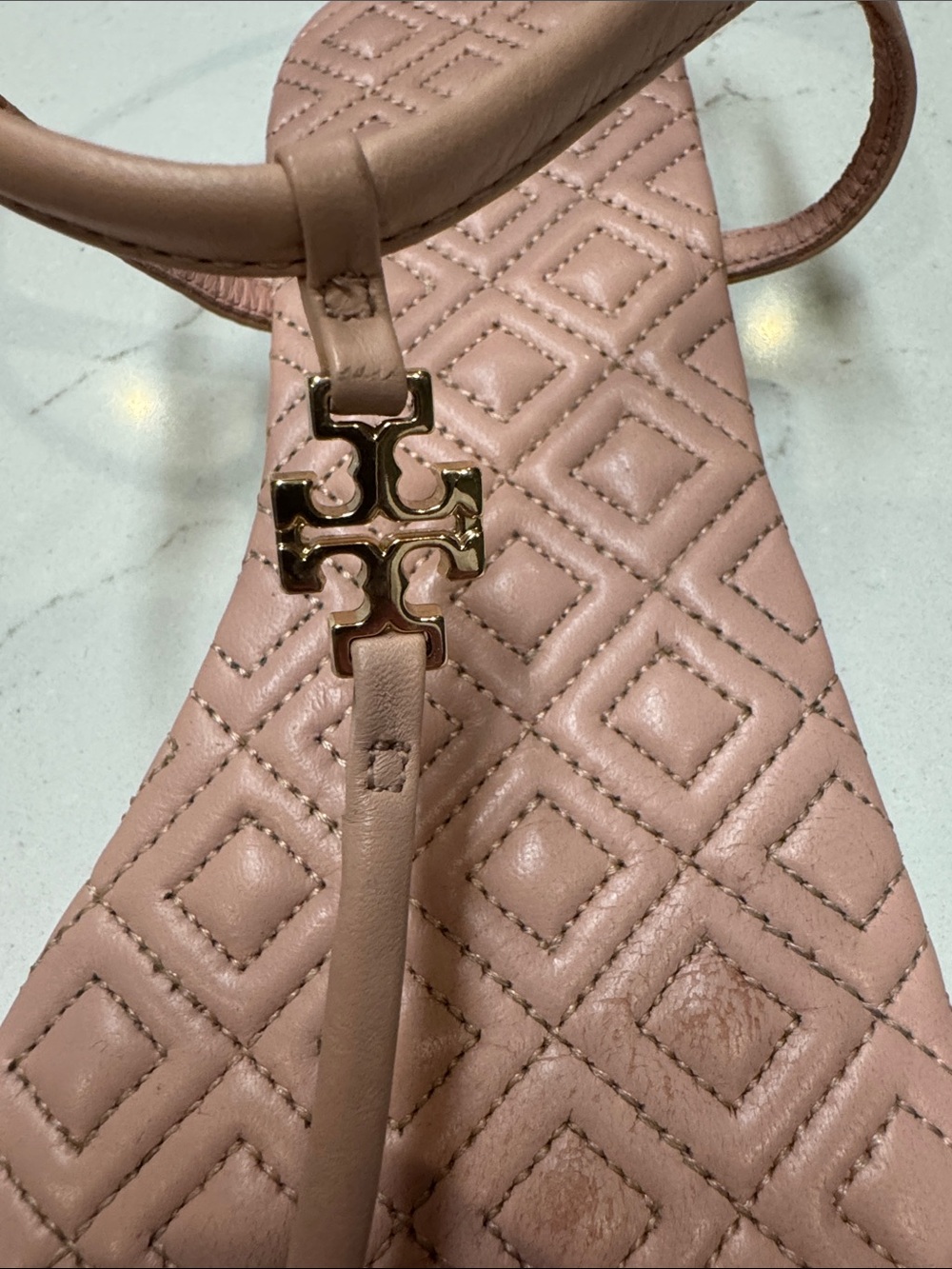 Tory Burch Pink Quilted T-Strap Sandals with Gold Logo Minimalist Sz8.5 - Picture 2 of 5